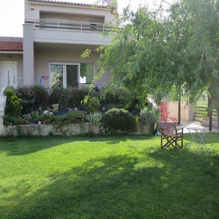 Guesthouse With Garden Komotiní Exterior foto